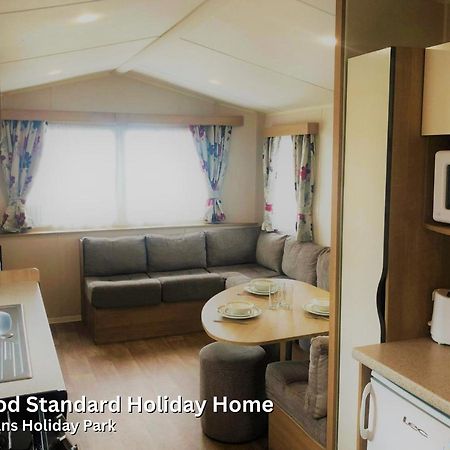 Redwood Standard Holiday Home Мейблторп Экстерьер фото